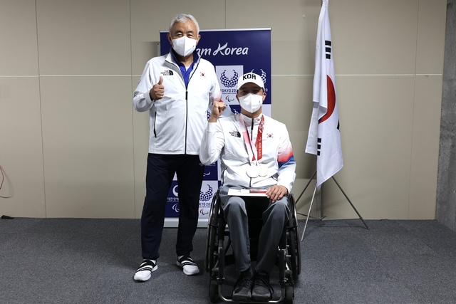 박진호