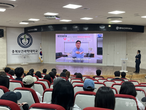 관련 사진