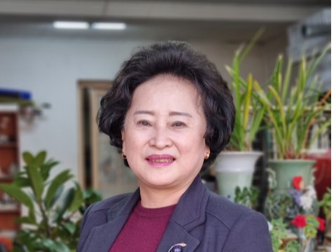 정옥림(65) 민간위원장.