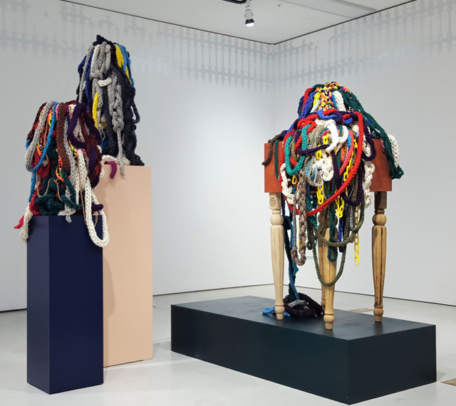 자립의 시간, 털실. 천. 밧줄. 목재구조물 가변설치. 2018