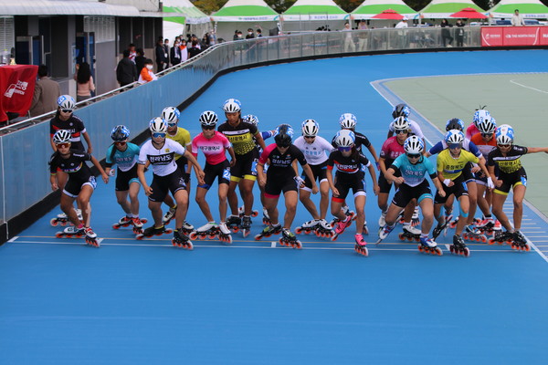103회 전국체육대회 롤러 여고부 1만m 제외 경기 (사진=맹찬호 기자)