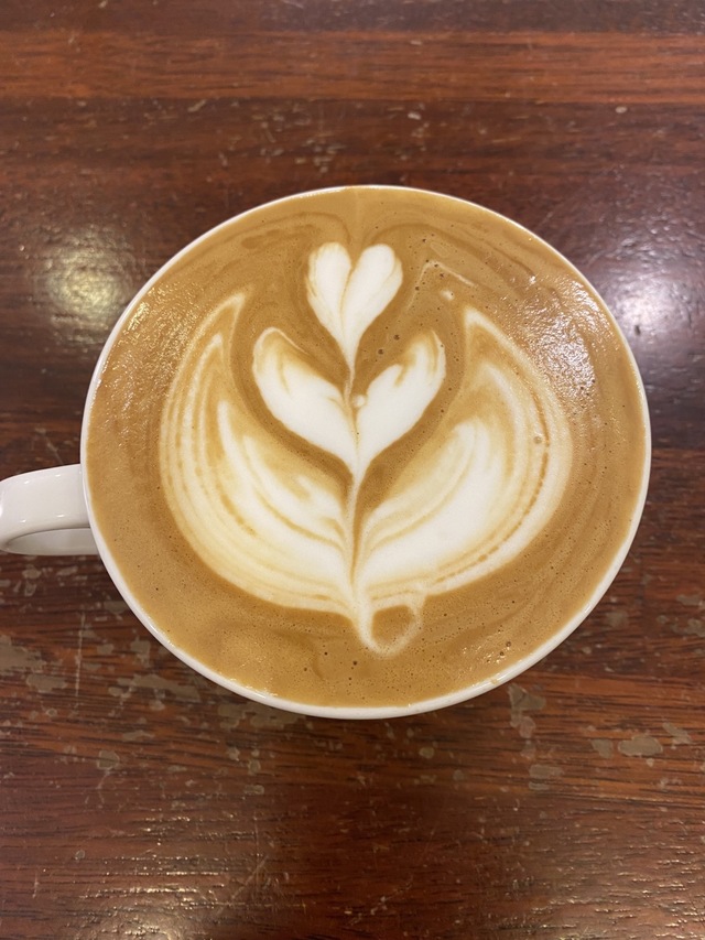 우수상을 수상한 김덕희(여‧63)씨 작품. 작품명 '3단 튤립'