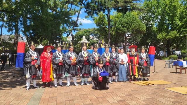 주민들의 노력으로 복원된 사직제