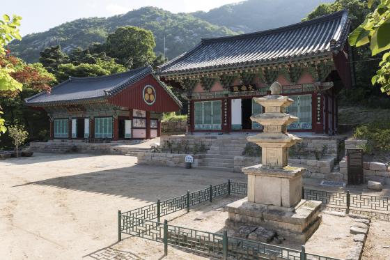 보물 533호 영국사 3층석탑