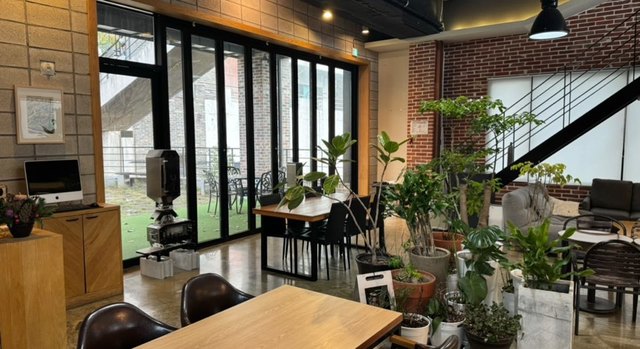 네오아트센터 쉼터