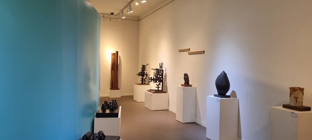 김영학 조각관 전시관 내부