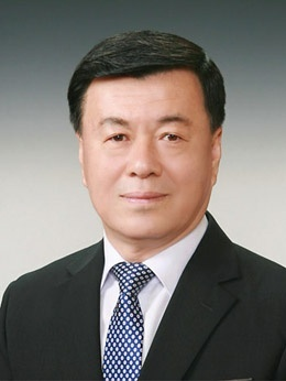 31회 충북수필문학상 수상자 변종호 수필가.