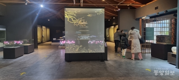 정림사지 박물관 1 전시실. 사진=도복희 기자