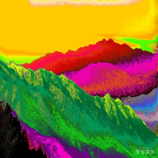 ▲김태철 작가,  대표작품4- 심산_2022_150X150cm