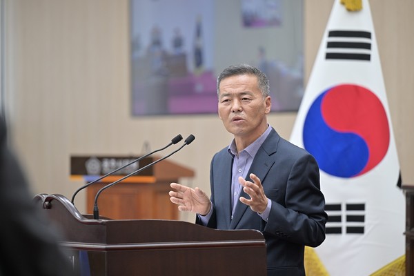 서승열 공주시의원이 시정질문을 하고있다.