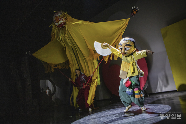 ▲ 극단 꼭두광대 공연 모습.