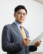 이명수 오송첨단의료산업진흥재단 이사장 충남교육감 출마에 조직 내부... - 뉴스 썸네일 이미지