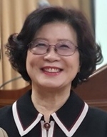 새로 나온 책/ 김정옥 수필집 '<b>빈칸</b>을 채우는 시간'