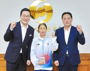 충주시, 아시안게임 마라톤 출전 임예진 선수 격려